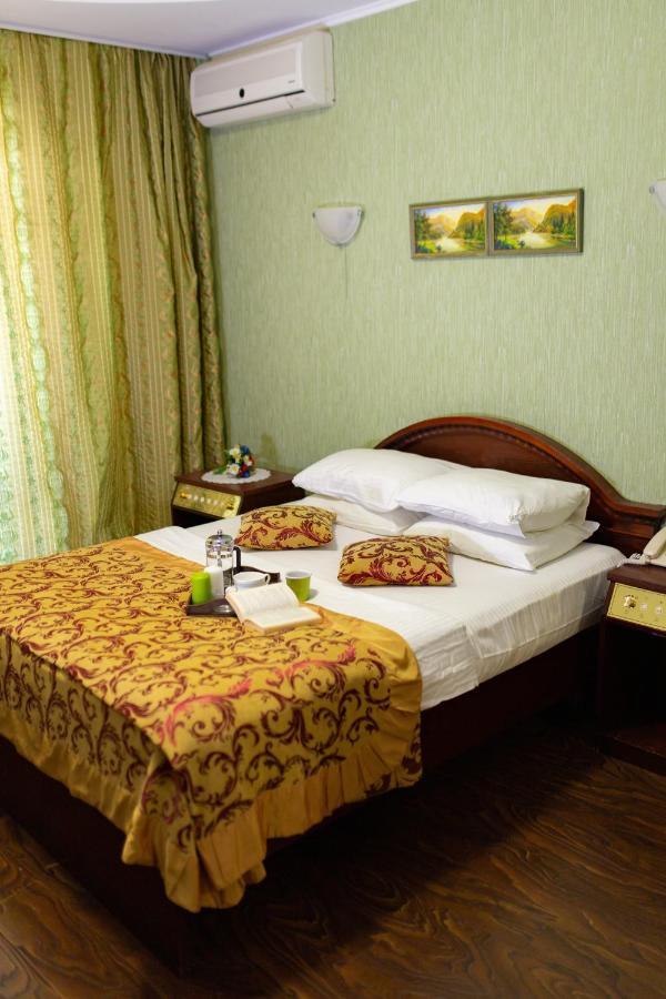 Vila Muntenia Hotel تشيسيناو المظهر الخارجي الصورة