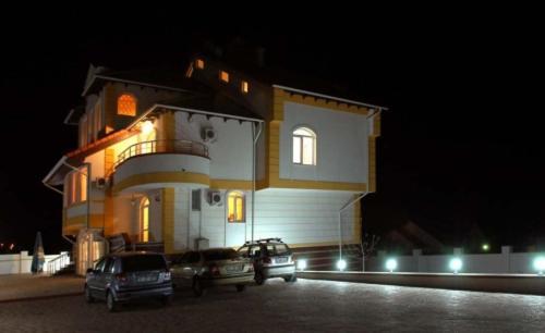 Vila Muntenia Hotel تشيسيناو المظهر الخارجي الصورة